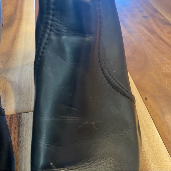 Women’s Pointed Toe Ankle Boots, Size 9.5 Black Liz Claiborne - Picture 2 of 8